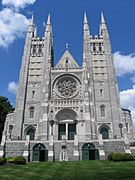 Basilique Saint-Pierre et Saint-Paul2