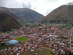 Calca Peru- looking to the west over town.jpg