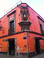 Casa norte de la plaza loreto