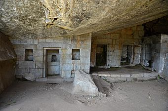 Chrám Templo de la Luna - Gran Caverna - panoramio (1)