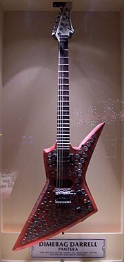 Archivo:Dimebag Darrell guitar