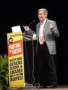 Archivo:Jerry Coyne at The Amazing Meeting 2013