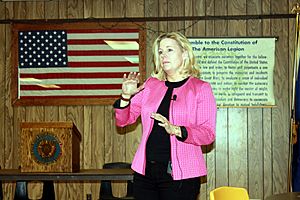 Archivo:Liz Cheney in Buffalo Wyoming