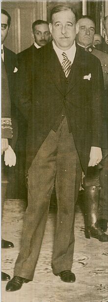Archivo:Luis Alberto de Herrera parado