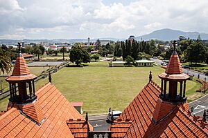 Archivo:Rotorua Museum - view from the top 2016-01-24