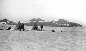 Archivo:Shackleton nimrod 61