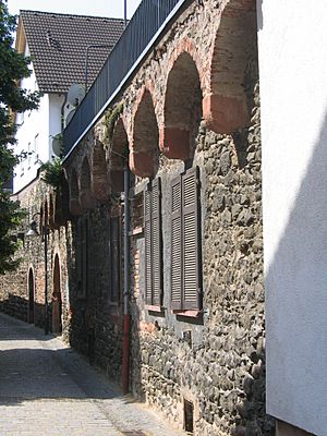 Archivo:Stadtmauer Hanau1