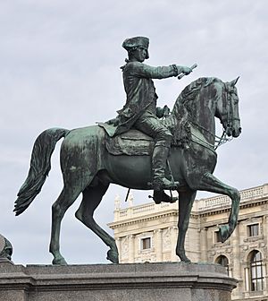 Archivo:Wien Maria-Theresien-Denkmal Gideon Ernst von Laudon