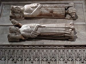 Archivo:104 Monestir de Poblet, panteó reial, Ferran I i Elionor d'Alburquerque