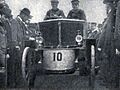 Arrivée de G. Vinet au Paris-Amsterdam-Paris 1898, sur Amédée Bollet fils "Torpilleur Type B" en aluminium