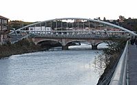 Archivo:Baracaldo - Puente sobre el rio Galindo