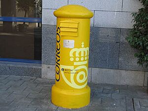 Archivo:Buzón de Correos en Andorra