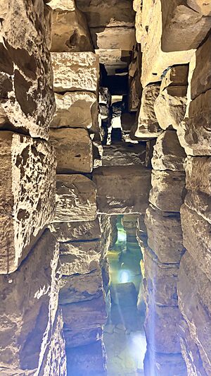Archivo:Cisterna la Calderona Porcuna
