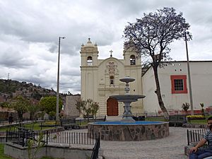 Archivo:Convento (15578522112)