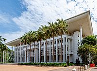 Archivo:Darwin (AU), Parliament House -- 2019 -- 4336-8