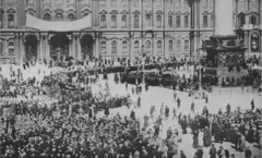 Archivo:Desfile-uno-mayo-II--rusia--russianbolshevik00rossuoft
