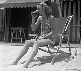 Archivo:Jane Wyman,1935