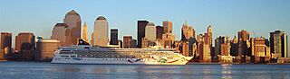 Norwegian Dawn at Lower Manhattan.jpg