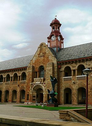 Archivo:Old Arts Faculty Building, University of Pretoria