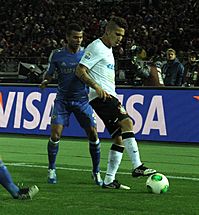 Archivo:Paulo Guerrero 2012 FIFA Club World Cup