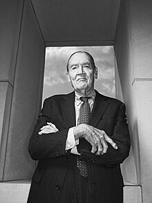 Photo of a John C. Bogle By Bill Cramer.jpg