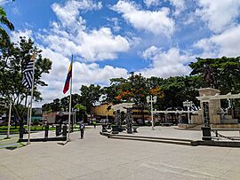 Plaza Bolívar (El Tigre).jpg
