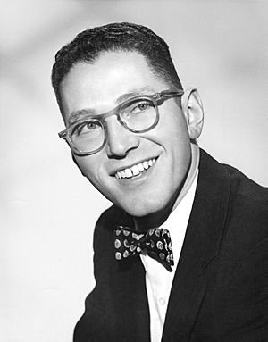 Portrait of Tom Lehrer in c. 1957.jpg