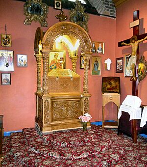 Archivo:St Edward the Martyr Shrine Brookwood