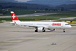 Swiss International Airlines Airbus A321-212(WL) HB-IOO (26069193014).jpg