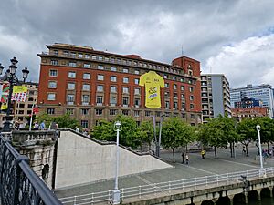 Archivo:Tour de France 2023, Bilbao 12
