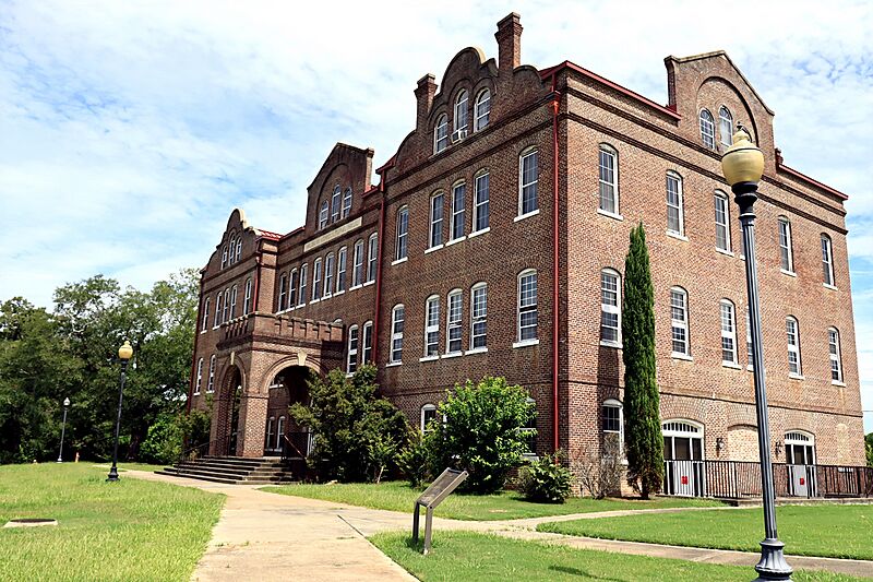 Tuskegee University-Milbank Agricultural Hall 01