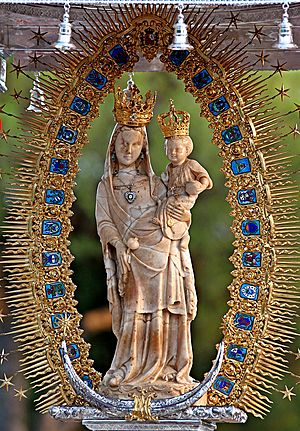 Archivo:Virgen de los Milagros