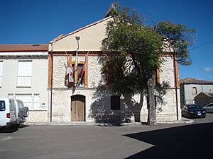 Archivo:01 Viloria Ayuntamiento by Lou
