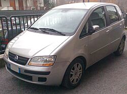 2005 Fiat Idea.jpg
