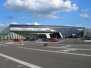 Archivo:BMW Leipzig