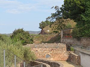 Archivo:Baños árabes de Torres Torres