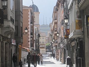 Archivo:Briviesca calle Encimera