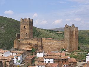 Archivo:Castillo de Vozmediano