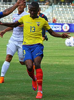 Archivo:Ecu-Panama (3)