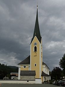 Archivo:Kössen, die Katholische Pfarrkirche Sankt Petrus und Paulus Dm64432 foto8 2017-08-03 15.15