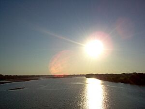 Archivo:Lempa River