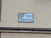 Placa, de cerámica talaverana, de la Calle Grisetas.