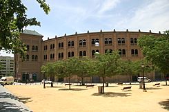 Plaza de toros de Granada.jpg