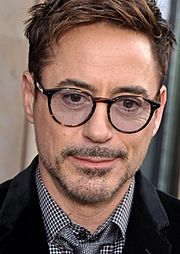 Archivo:Robert Downey Jr avp Iron Man 3 Paris