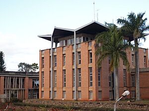 Archivo:University of Antananarivo Madagascar