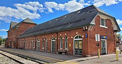 VIA RailCanadian National Railways Station-Niagara Falls-Ontario-HPC4624-9792-20221008.jpg