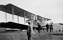 Archivo:Vickers Vimy Alcock and Brown