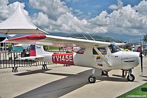 Archivo:CESSNA 150D
