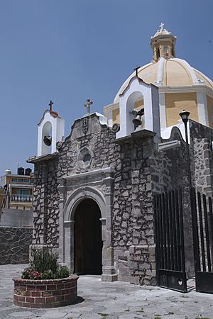 Archivo:Capilla DE SAN LORENZO ACOPILCO