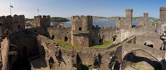 Archivo:Conwy Castle 9